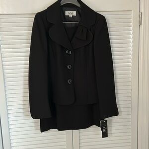 LE Suit, black, size 8
